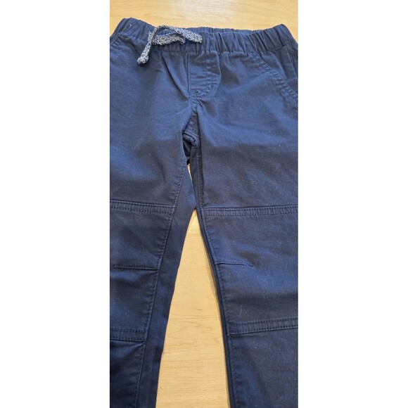 Lot Of 4 Boys Jeans/ 2 Pants 5T B'Gosh/Osh Kosh/Blue Acult/Cat And Jack/Gap - Picture 3 of 16